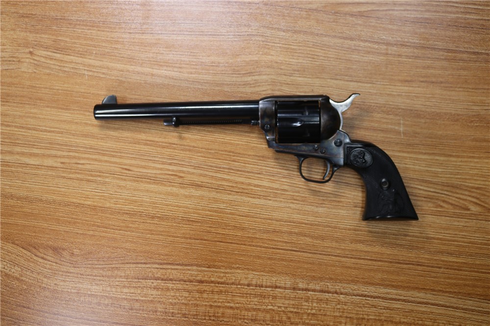 Colt Single Action Army 3rd Generation .45LC Made in 1977 7.5"Barrel 6-Shot-img-1