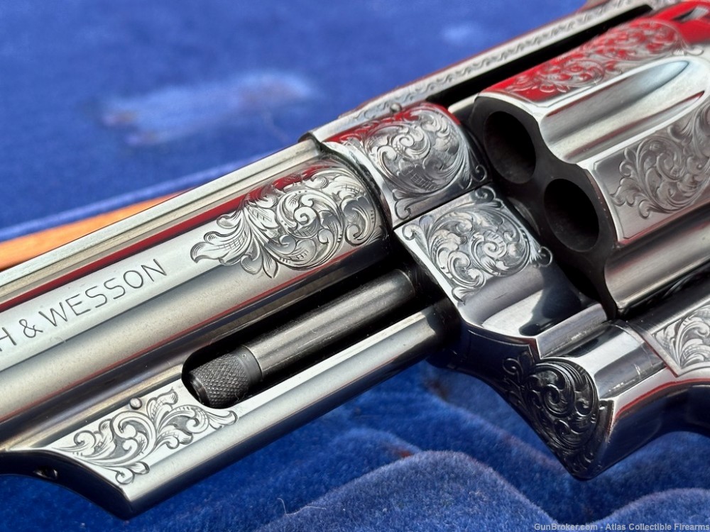 Very RARE 1975 Smith & Wesson 29-2 Blue 8 3/8"    44 MAG |FACTORY ENGRAVED|-img-6