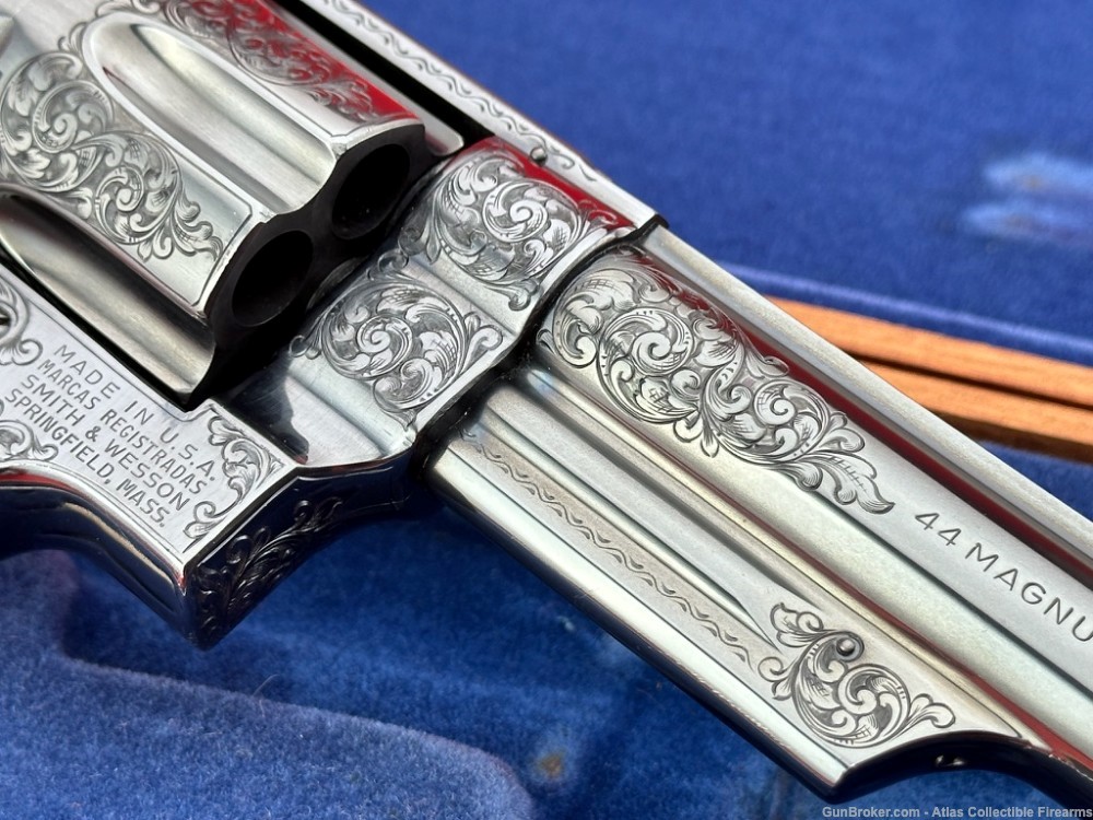 Very RARE 1975 Smith & Wesson 29-2 Blue 8 3/8"    44 MAG |FACTORY ENGRAVED|-img-14