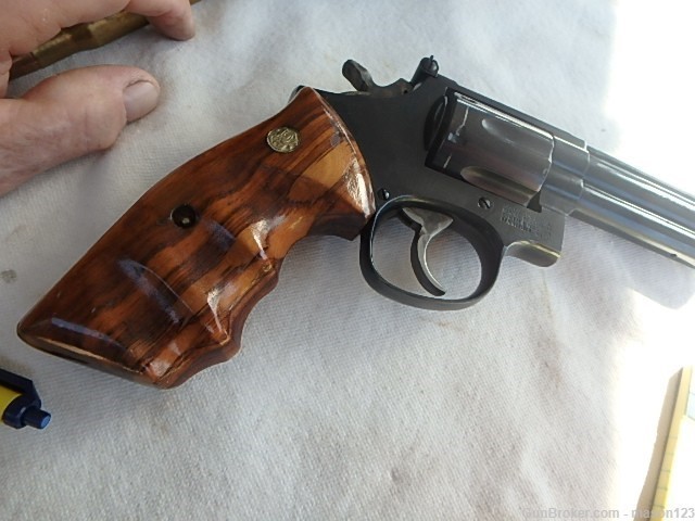 SMITH AND WESSON MODEL 16-4 IN A 32 MAGNUM  4 INCH -img-7