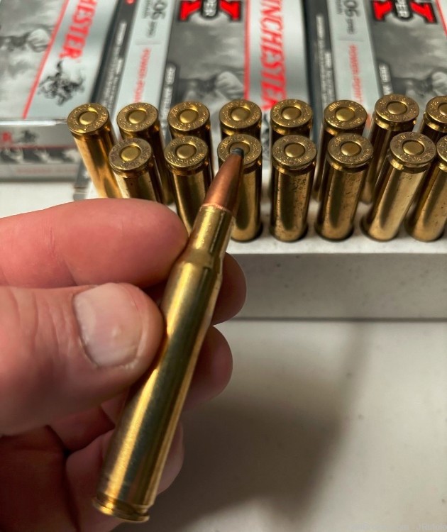 Winchester .30-06 Super X Power Point 150 gr  Brass Case 100 Rounds-img-4