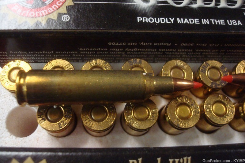 40 BLACK HILLS .22-250 V-Max 50 grain NEW brass cased GOLD ammunition-img-4