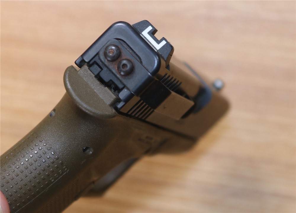 Glock 43 9mm Two Tone 3 ½" Barrel FDE NB 1 Mag-img-8