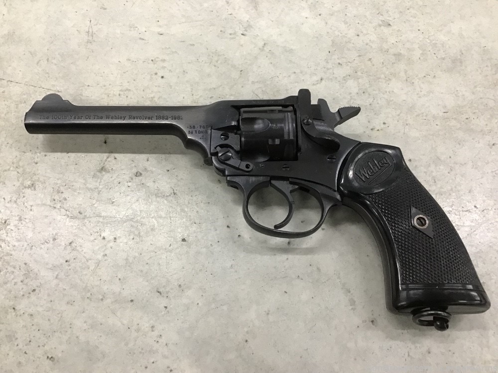 Webley & Scott Mark IV Centennial .38 S&W Revolver With Case Made 1982-img-4