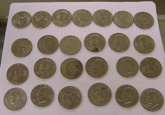 Eisenhower Ike Dollar Coins 25-img-0