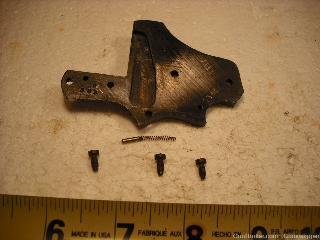 Gun Parts Taurus Model 82 Side plate Assembly Part-img-2