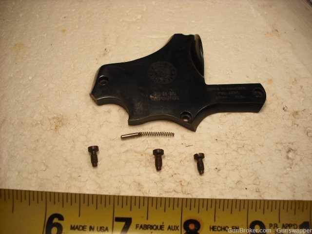 Gun Parts Taurus Model 82 Side plate Assembly Part-img-0