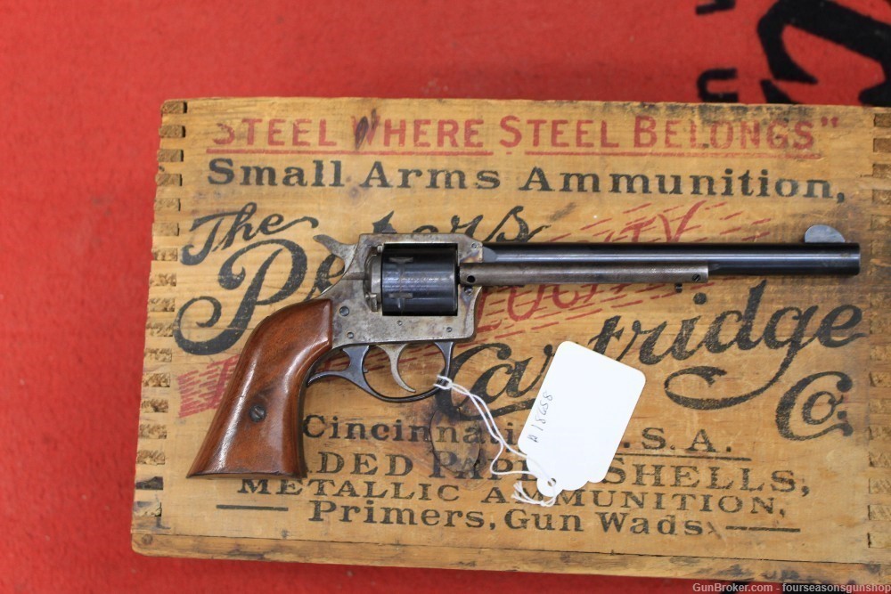 Harrington & Richardson Model 676 22 Magnum-img-1