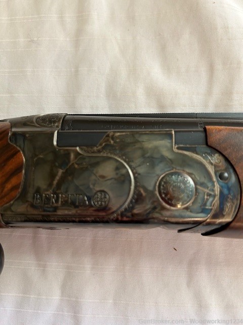 Beretta Special Edition Pointer II, 20 ga with case - 26 inch barrel, o/u-img-24