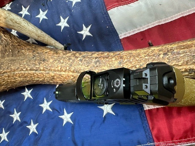 H&K VP9 FDE 9mm Semi Auto Pistol with Vortex Venom-img-9