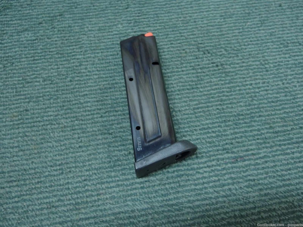 EAA WITNESS 9MM - FACTORY 17-ROUND MAGAZINE - SKU 101935 - NEW IN PACKAGE-img-1