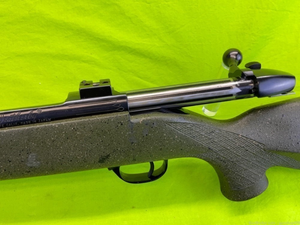 Weatherby Mark V Safari Express McMillan Stock 375 H&H Mag African Threaded-img-21