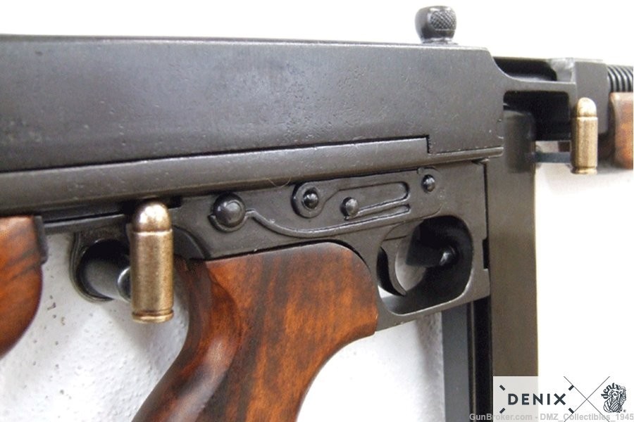 WW2 M1928 Military Thompson "Tommy" Submachine Non Firing Gun by Denix -img-6
