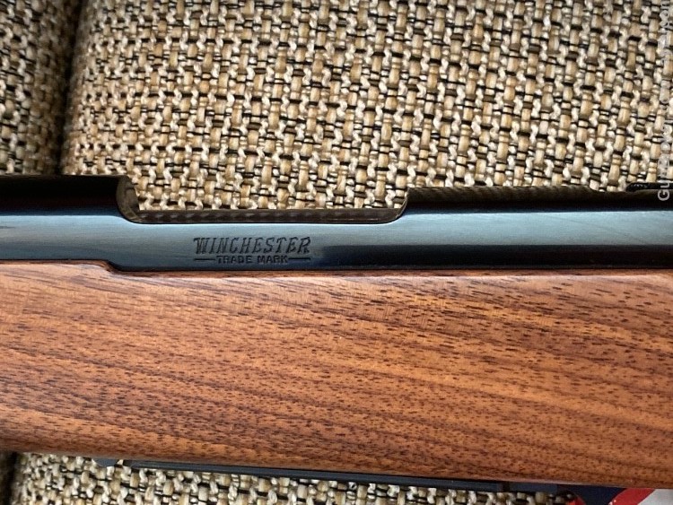 Winchester 70 Lightweight 22-250 Stainless 22-250 Remington Low Start-img-7