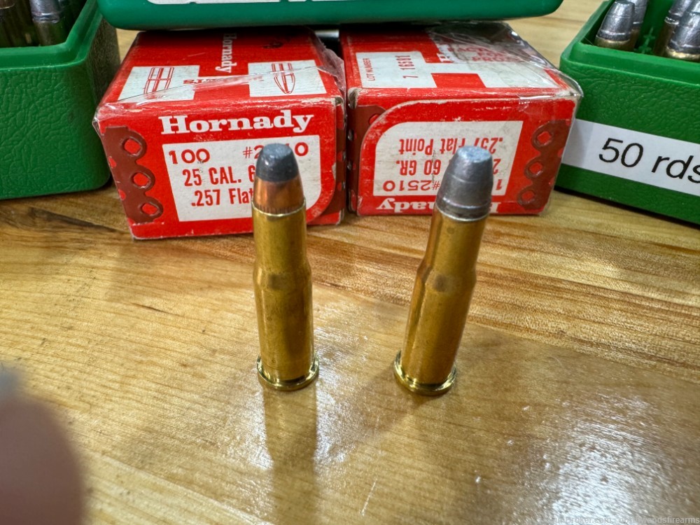25/20 (99) LOADED RDS RCBS DIE SET AND 200 60GR HORNADY PROJECTILES-img-1