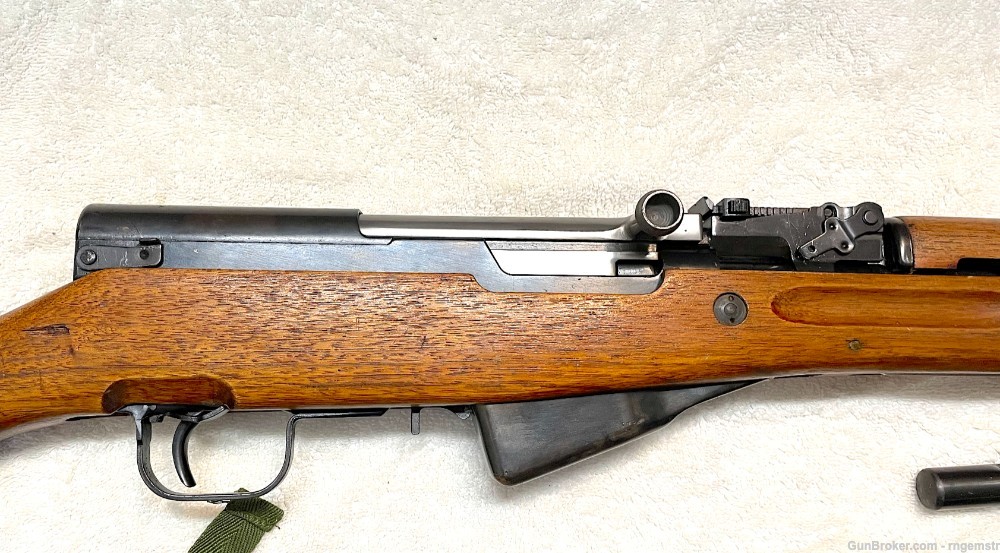 Really clean! Norinco Chinese Type 56 Carbine (SKS) 7.62x39 w/ chest pouch-img-2