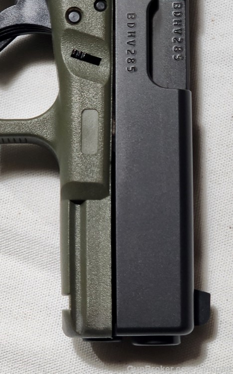 Glock 19 Gen 4 w/ backstraps and 7 magazines OD Green frame-img-5
