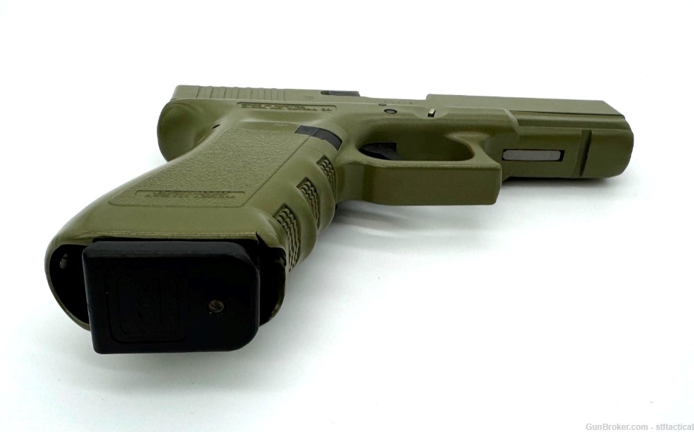 Glock 22 Police Trade Used .40 Cerakoted Bazooka Green -img-3