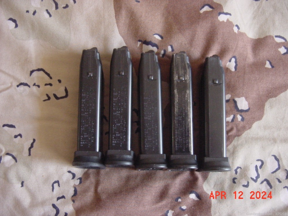 HK P2000, 40 SW mags used-img-1
