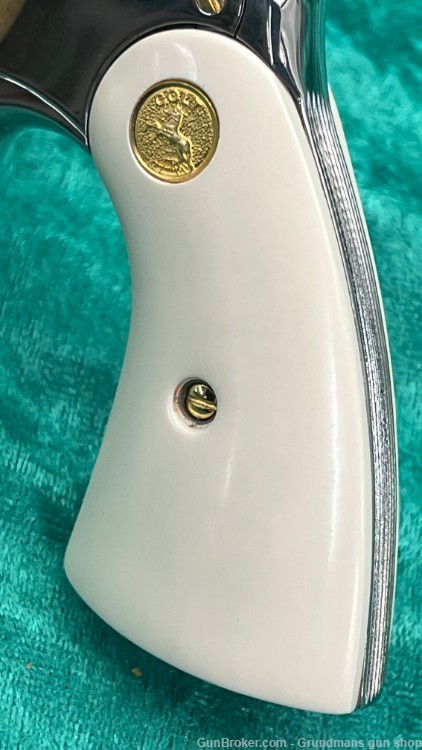 Colt Python .357 Magnum Custom Gold Plated, Ivory Bond Handle 1 of a Kind-img-12