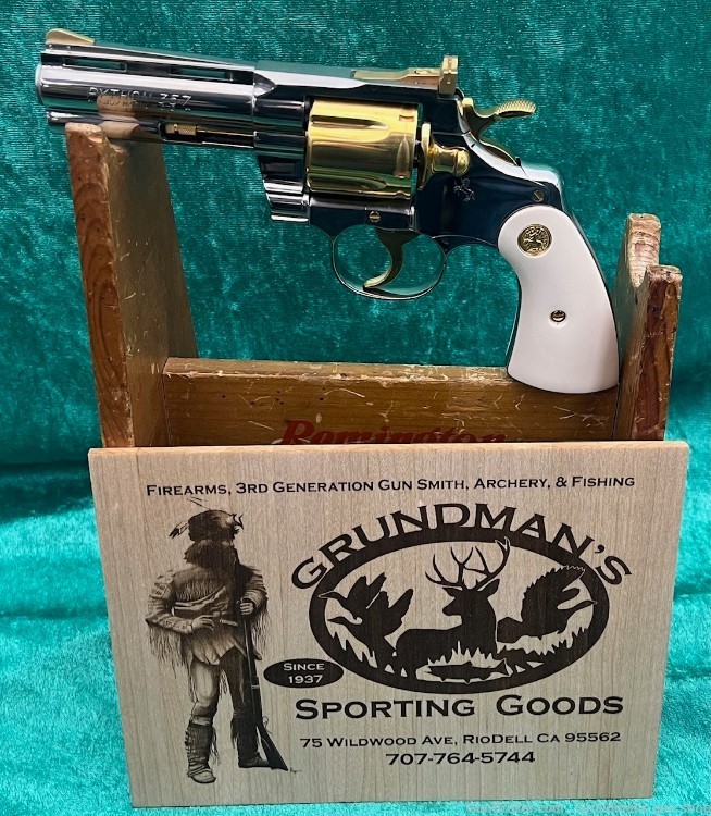 Colt Python .357 Magnum Custom Gold Plated, Ivory Bond Handle 1 of a Kind-img-1