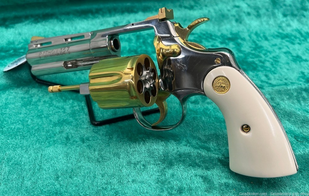 Colt Python .357 Magnum Custom Gold Plated, Ivory Bond Handle 1 of a Kind-img-10