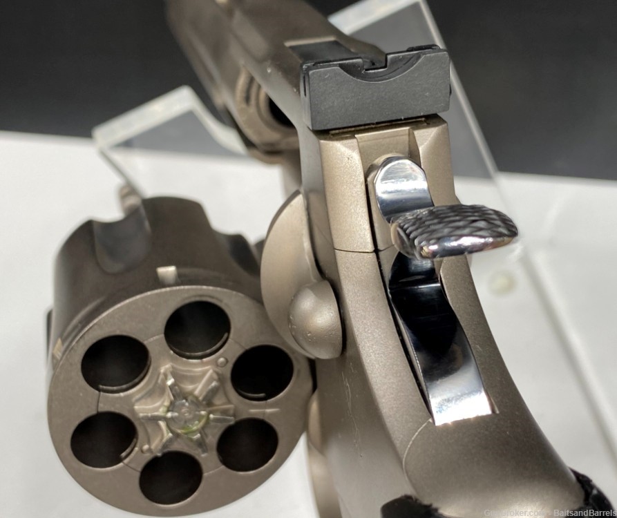 Vintage COLT 6" Python .357 Magnum Revolver - Made in 1958-img-9