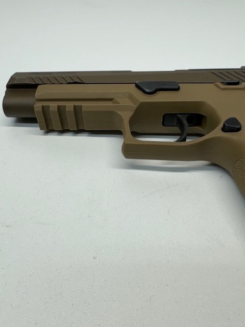 Sig Sauer P320 M17 FDE Two Mags 4.7" Barrel Penny! NR!-img-10