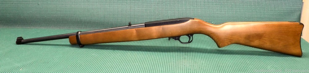 Ruger 10/22 Carbine .22LR Wood/Blue Used NO RESERVE-img-0