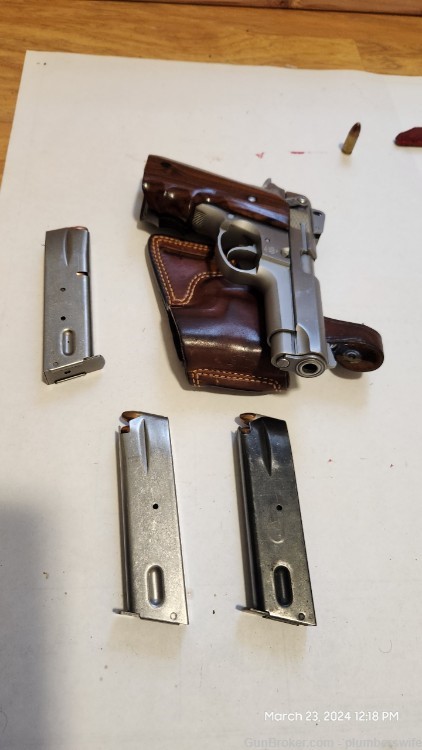 Smith & Wesson Model 659 Three (3) Magazines and Holster-img-0