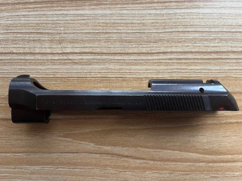 Beretta 84/85 stripped surplus slide in mint condition.-img-0
