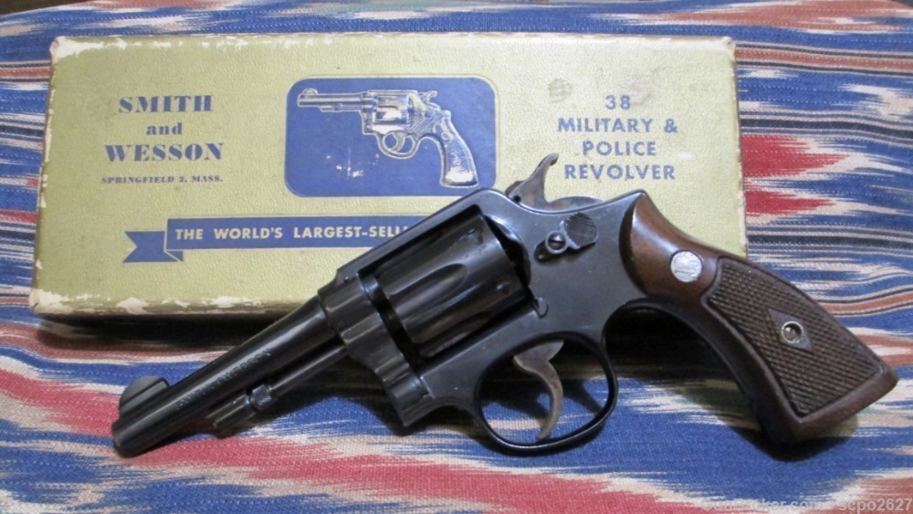 Smith & Wesson Military & Police .38 S&W CTG. Vintage 1946-img-0