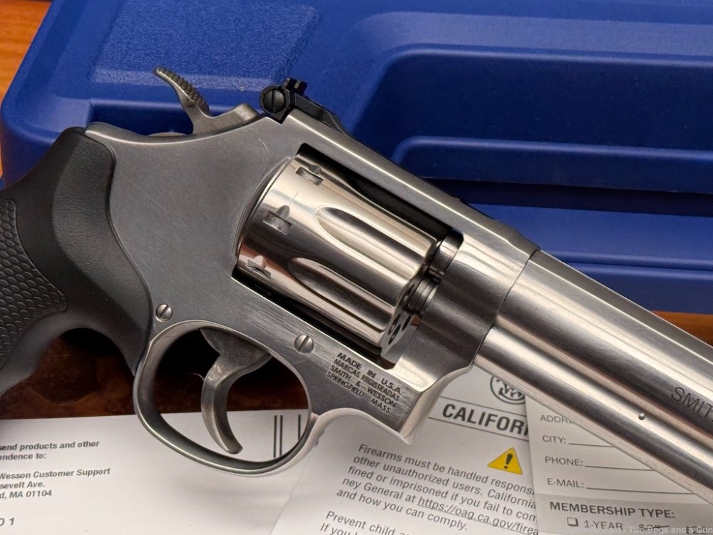 Smith & Wesson 648-2 6" 22 WMR 8 Shot DA/SA Used-img-9