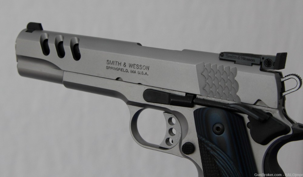 Smith & Wesson Performance Center PC 1911 45ACP-img-8