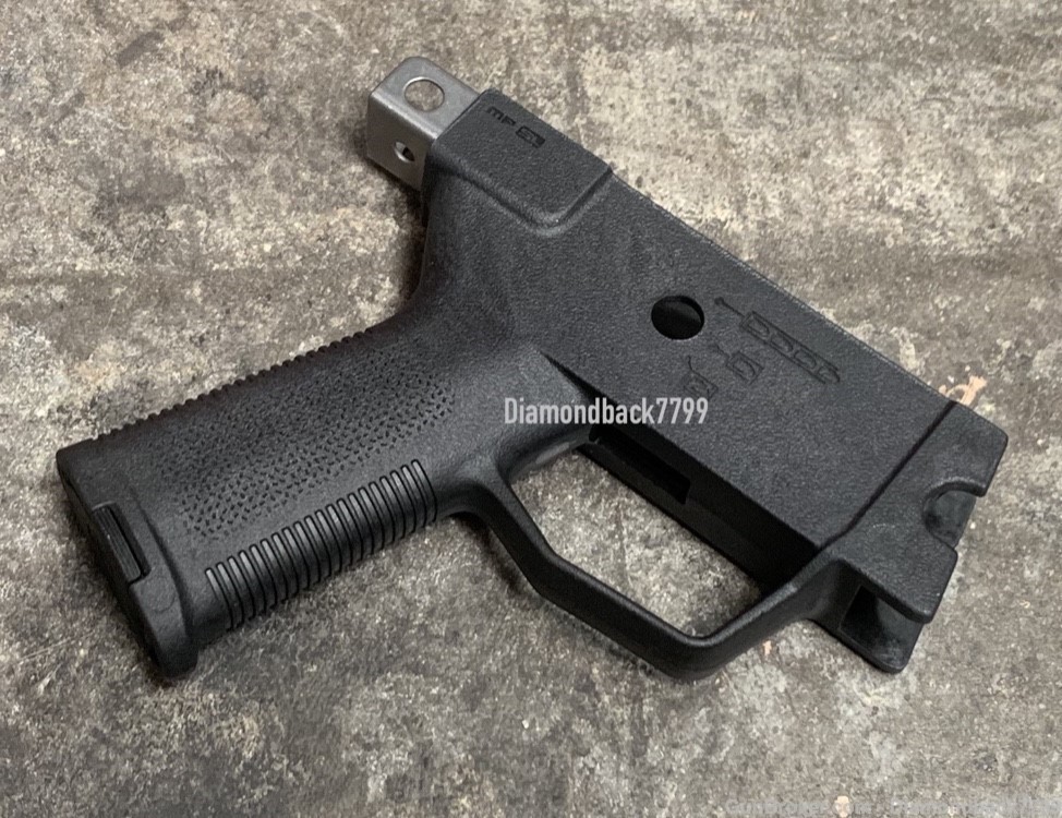MAGPUL MAG1070 MOE SL Grip Module Black Polymer for HK 94 93 91 & Clones-img-1