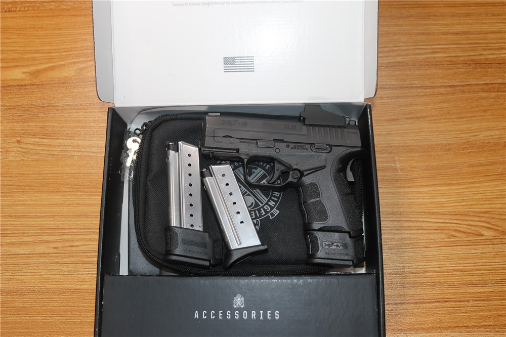Springfield Armory XDS-9 9mm, 3 1/3" Barrel Box 3 Mags CT 5 Moa Red Dot-img-0