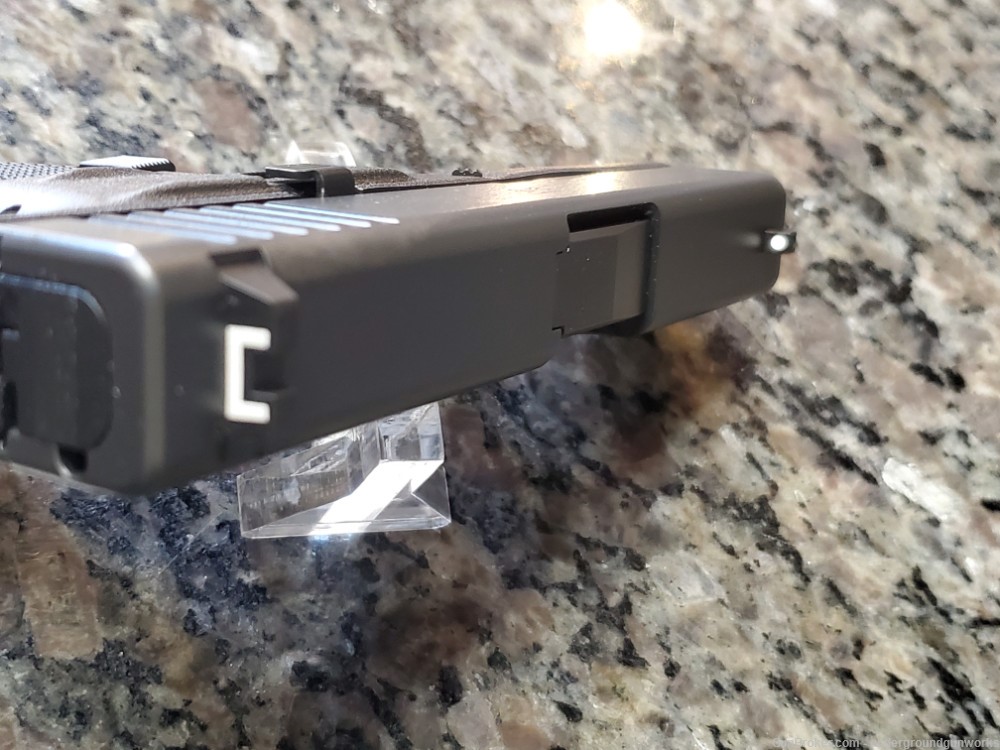 Glock 43 9mm LNIB (4) mags -img-8