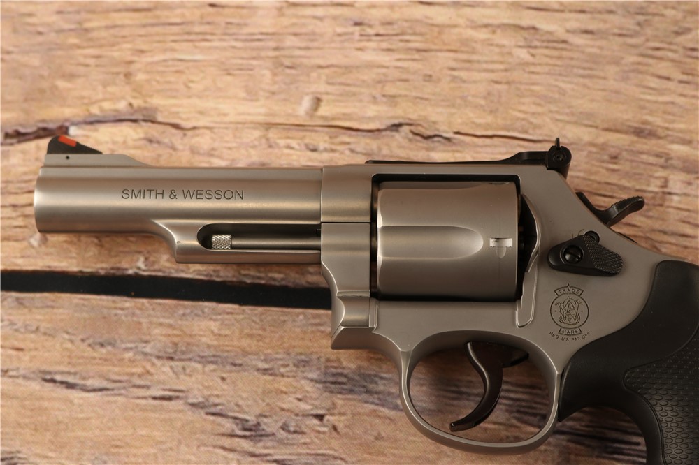 Smith & Wesson Model 69 .44 Magnum Stainless 4.25" Barrel Box 5-Shot-img-6