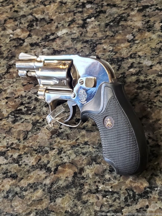 Smith & Wesson Model 49 Nickle .38spl -img-1