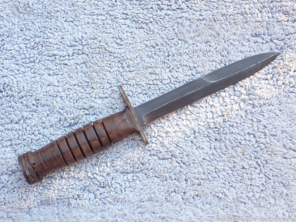 US WWII M1 CARBINE M4 UTICA BAYONET WITH SCABBARD -img-3