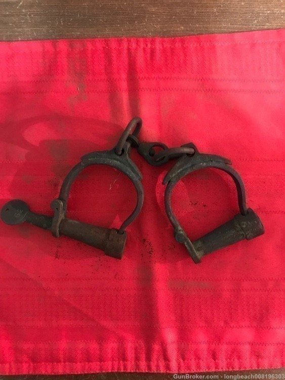 1900’s Folsom Prison Handcuffs (WW2 German, US, Japanese, Russian)-img-2