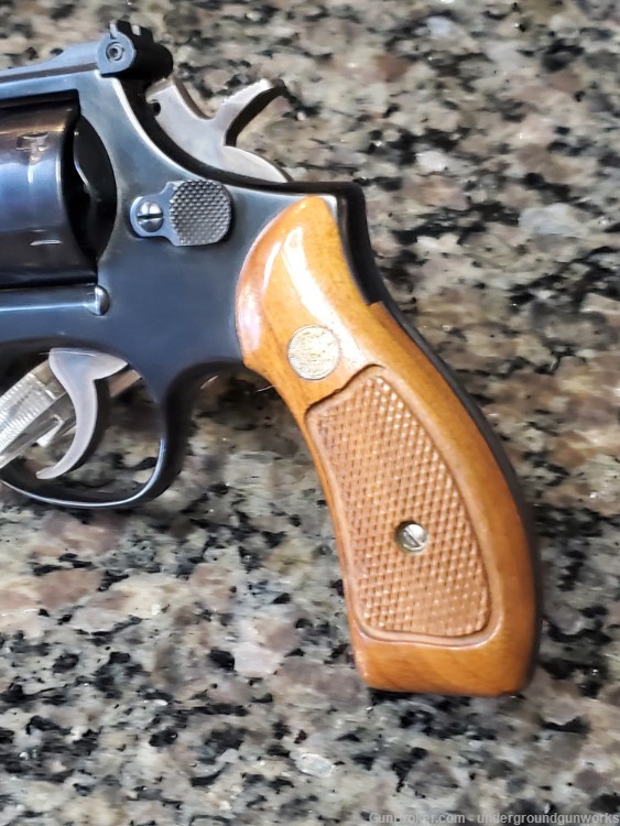 Smith and Wesson Model 19-4 in .357 mag-img-3