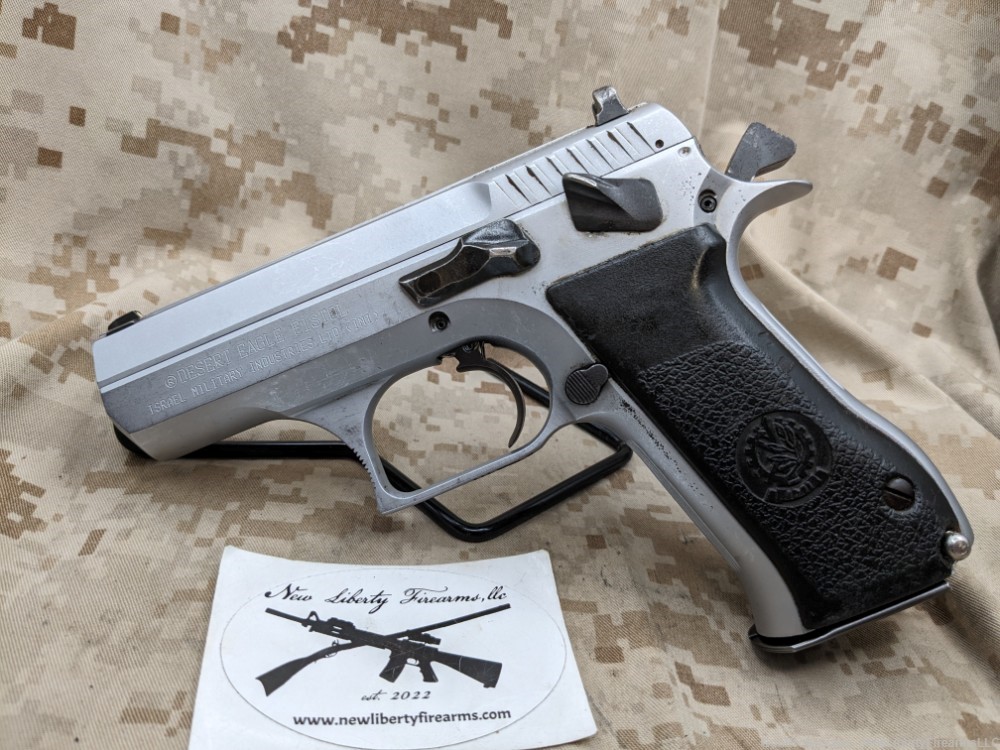 IMI/ Magnum Research Desert Eagle Pistol 9mm DA/SA Pistol 1-16rd Mag-img-0