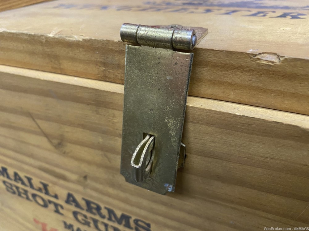 Vintage Winchester Wooden Shotgun Ammunition Box -img-2