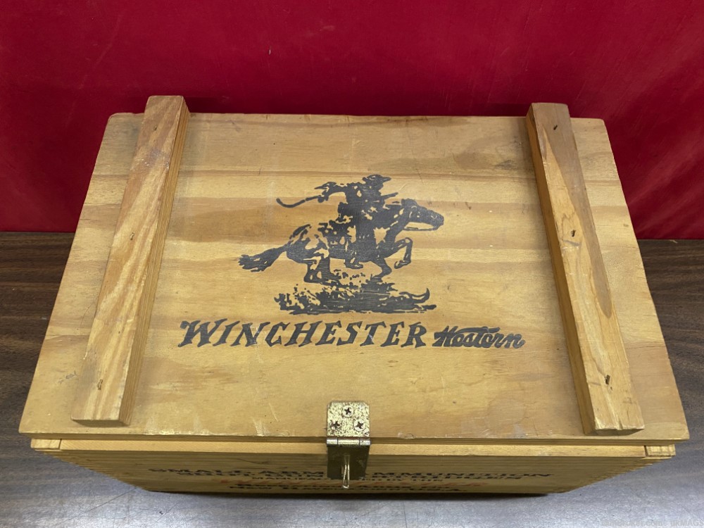 Vintage Winchester Wooden Shotgun Ammunition Box -img-1