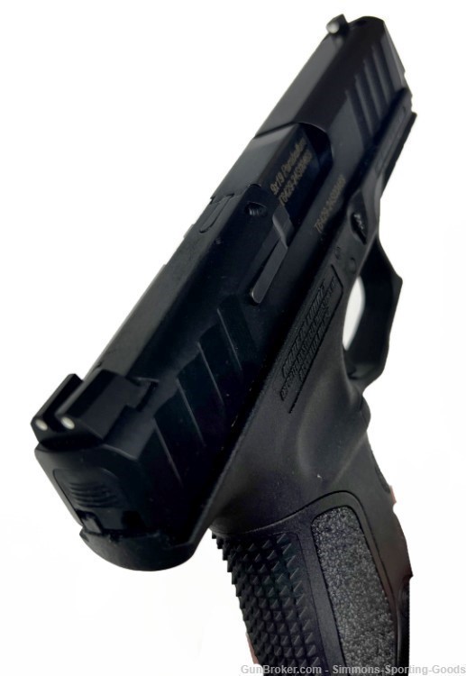 Stoeger STR-9C (31730) 3.8" 9mm 13Rd Semi Auto Pistol - Black-img-2
