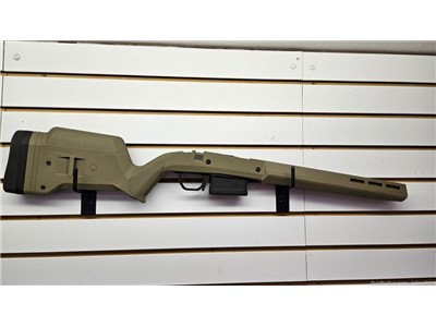 Remington 700 Magpul hunter stock/magwell