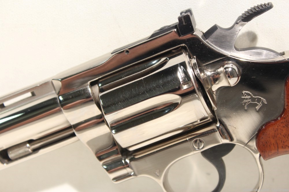 Colt Diamondback 22 LR Nickel RARE -img-15