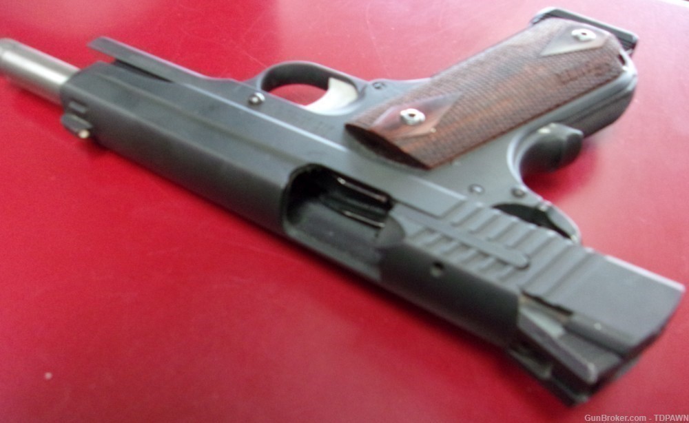 Sig Sauer USA Model 1911 .45 Auto Pistol Manu 2013 Rosewood Checkered Grips-img-7