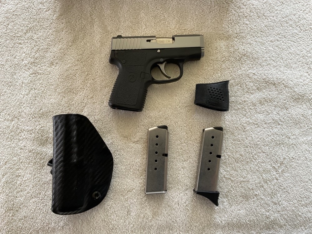 KAHR CW380 .380 CALIBER WITH IWB HOLSTER IN THE BOX -img-3